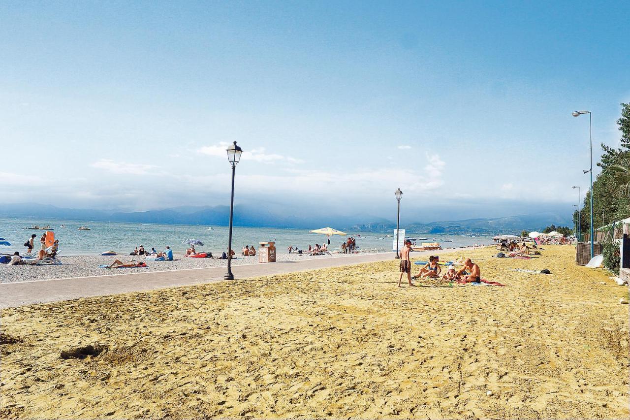 Happy Camp Mobile Homes In Butterfly Camping Village Peschiera del Garda Zewnętrze zdjęcie