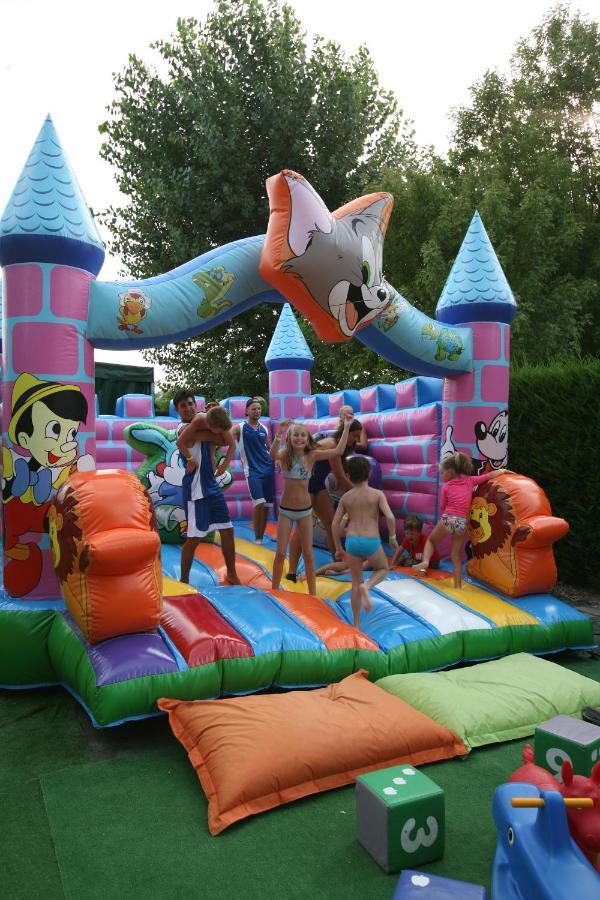 Happy Camp Mobile Homes In Butterfly Camping Village Peschiera del Garda Zewnętrze zdjęcie